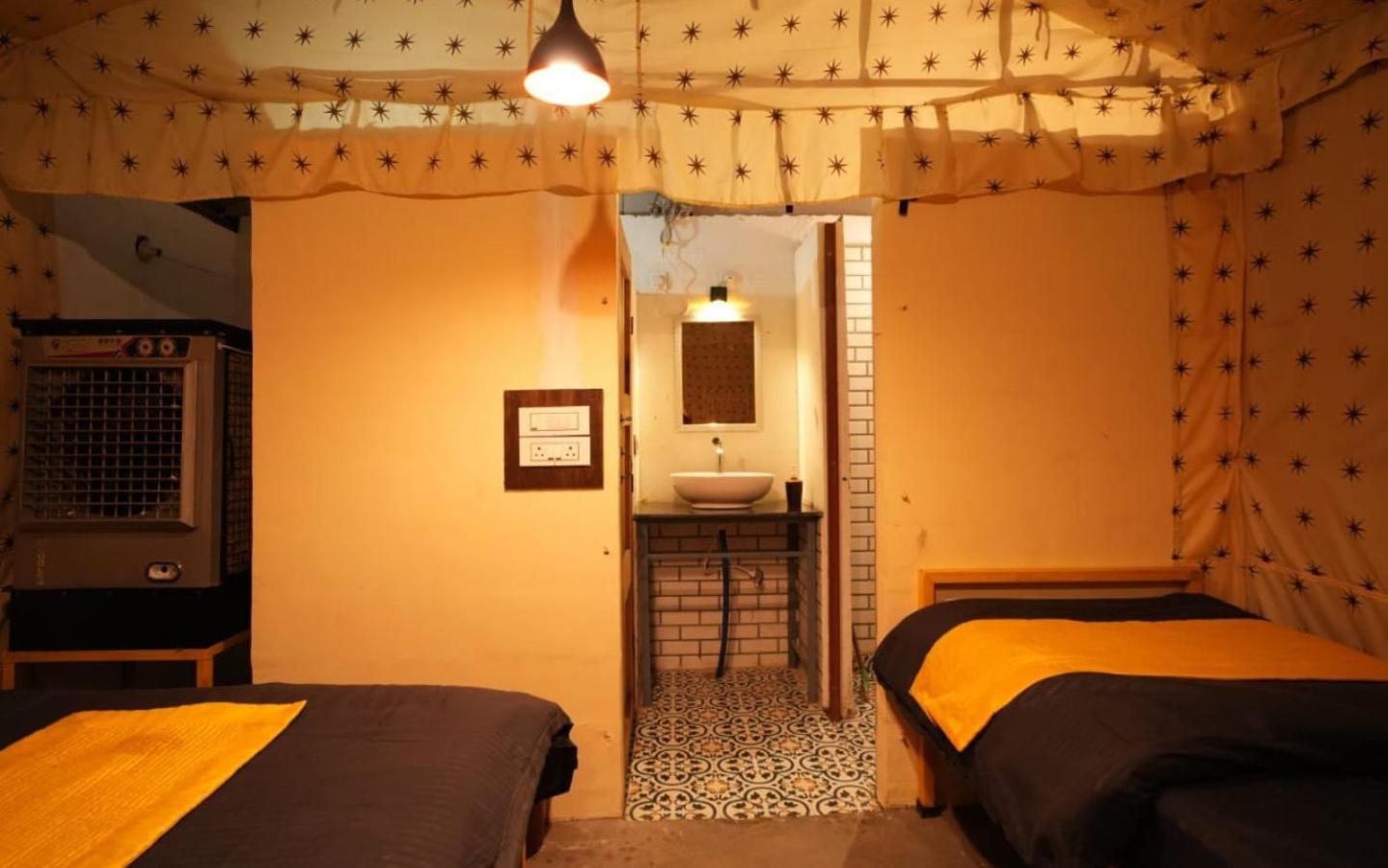 Bijni Riverside Glamping By Stayapart X Elephant Brook מראה חיצוני תמונה